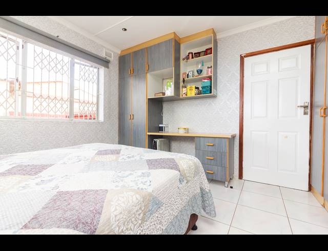 4 BEDROOM HOUSE FOR SALE IN ARENA PARK